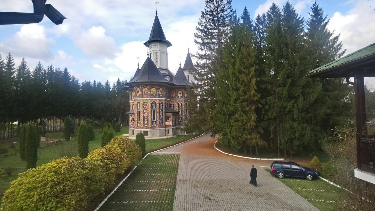 Casa "Ierusalim-Hozeva-Hozeva" Konuk evi Minastirea Neamt Dış mekan fotoğraf